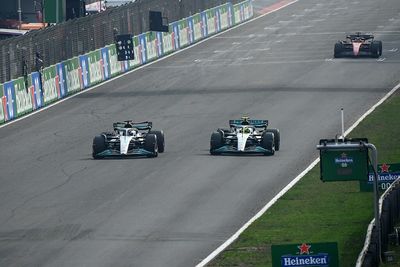 Moment of "confusion" behind Hamilton-Russell Dutch GP F1 near-miss