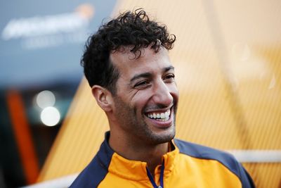 Ricciardo: Webber apologises as pair finally talk over Piastri situation