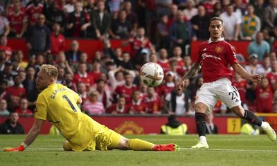 Rashford’s double helps resurgent Manchester United sweep past Arsenal