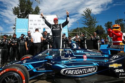 IndyCar Portland: McLaughlin wins, Power stretches points lead