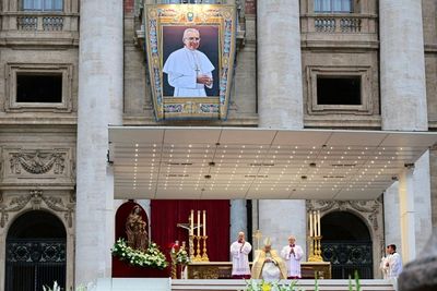 Pope Francis beatifies 'Smiling' John Paul I