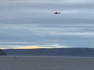 Coast Guard suspends the search for 9 missing after a plane crash in the Puget Sound