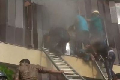 Uttar Pradesh: Fire breaks out at a hotel in Hazratganj in Lucknow, Efforts underway to evacuate the people