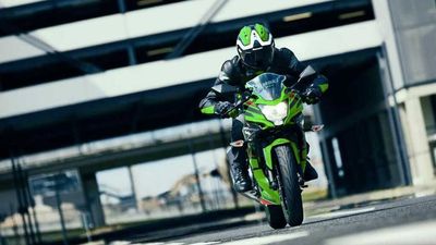 Kawasaki Introduces New Colorways To Z125 And Ninja 125 In Europe