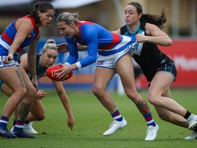 AFLW switch a success, says Livingstone