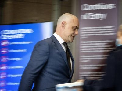 Lawyer denies assaulting underage girl