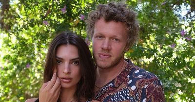 Emily Ratajkowski sends fans wild with shady video amid reports of split from husband