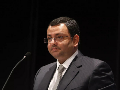 Cyrus Mistry dies in road accident: Did you know you can avoid fatal car accident outcomes by wearing rear seat belts?