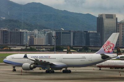 Taiwan to resume visa-free travel but keep quarantine for now