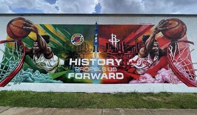 Rockets honor San Diego era, showcase new uniforms with Jalen Green mural