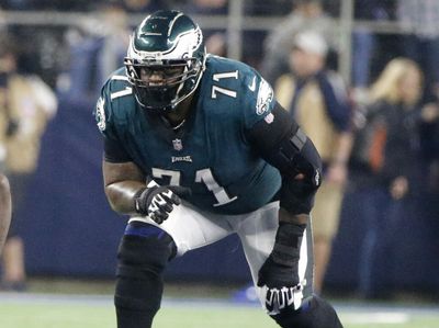 Twitter reaction to former Eagles left tackle Jason Peters signing with the Cowboys