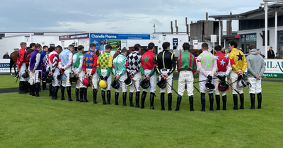 Jockeys at Galway in poignant tribute to Jack de Bromhead prior to first race