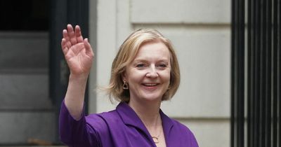 Wrong Liz Truss is cheekily replying to tweets from world leaders