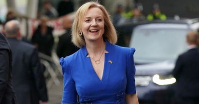 Liz Truss 'to freeze gas and electricity bills' for households with £130bn loan package