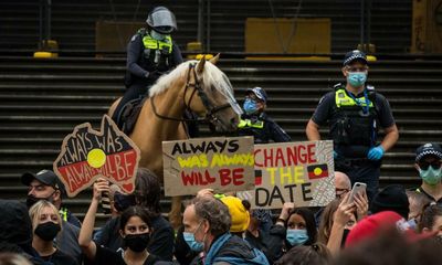 City of Melbourne will lobby to change the date, but will keep 26 January ceremonies if unsuccessful