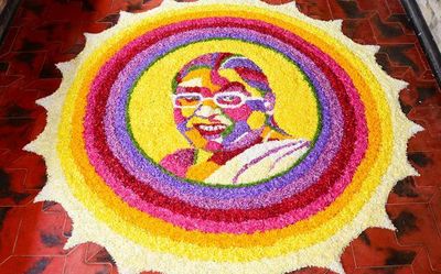 A pookkalam with the President’s image