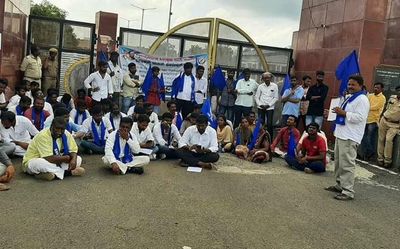 Activists protest demanding removal of CUK registrar in Kalaburagi
