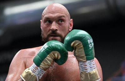 Fury offers Joshua 40% of purse to set up 'Battle of Britain'