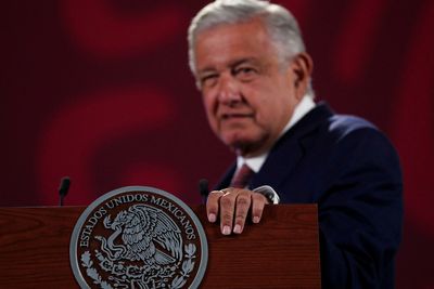 Mexican president says he's changed mind about using army to keep peace