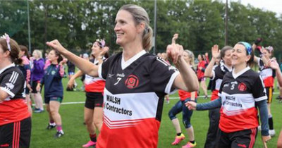 Watch as 'Mothers & Others' GAA team join thousands of women for wildest warm-up you'll ever see