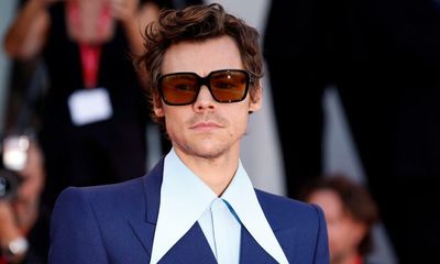 Sources deny Harry Styles spat on Chris Pine at the Don’t Worry Darling premiere