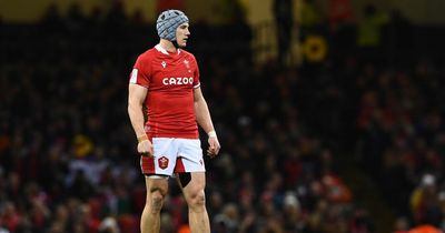 Jonathan Davies has dealt with the tough blow of losing his Wales shirt - and now he's coming to get it back