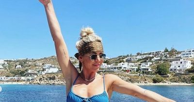 A Place In The Sun's Danni Menzies stuns as she swims in bikini