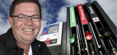 Evan Price's farcical promise to fuel data revolution – through service stations