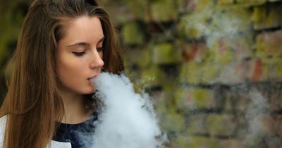 Fears over teen vaping as 18% of 15-year-olds now smoking e-cigarettes