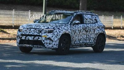 Tiny, New Jeep Spied On The Road, Debut Might Be Very Soon
