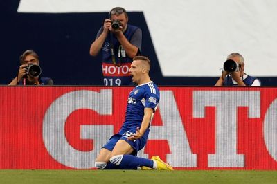 Dinamo shock Chelsea to ruin Aubameyang's debut