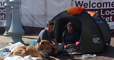 Council refutes claims from homeless couple living in Nottinghamshire town square