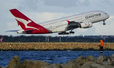Qantas customer complaints under investigation as ACCC says airline not ‘realistic’ about flights it could serve