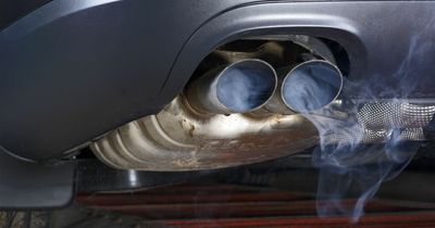 Majority of Scots want to ban car engines running outside schools