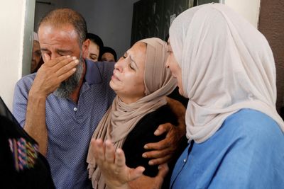 Israeli troops kill West Bank Palestinian in disputed circumstances