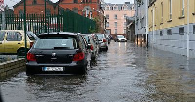 Ireland weather: Urgent Met Eireann warning issued for one county as wicked thunderstorms to cause havoc