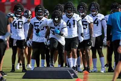 Foyesade Oluokun tells reporters what the Jaguars’ defensive identity will be