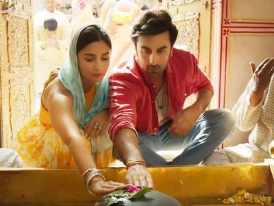 'Brahmastra' director Ayan Mukerji admits he 'felt bad' about what happened at Ujjain temple; says 'Ranbir Kapoor and Alia Bhatt were keen to come with me'