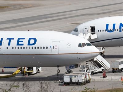 United threatens to stop all flights at New York’s JFK airport