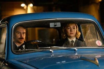 See How They Run movie review: this meta-mystery showcases Saoirse’s comedy chops to perfection