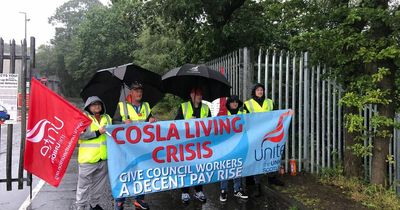 Council workers in Falkirk to vote on deal that unions say will help lowest paid