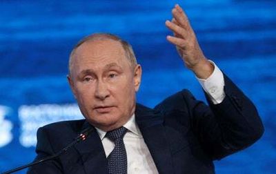 Vladimir Putin claims election of Liz Truss as Prime Minister was ‘far from democratic’