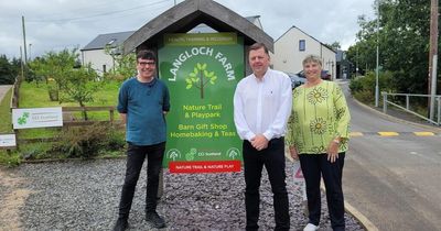 Politicians laud Lanarkshire charity following 'fantastic' visit