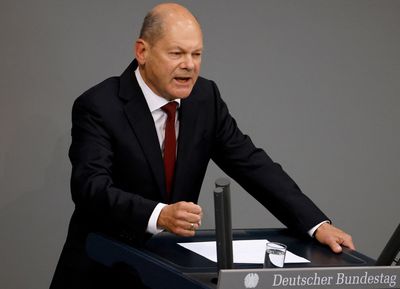 Germany's Scholz invited UK's Truss to Berlin -German spokesperson