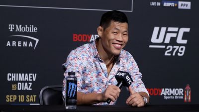 Li Jingliang comfortable sharing UFC 279 with Khamzat Chimaev, focused on Tony Ferguson