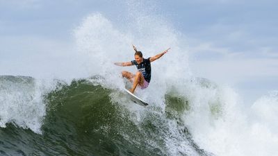 Stephanie Gilmore eyes eighth world title at World Surf League showdown in California