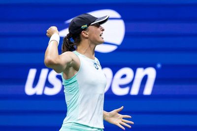 US Open: Iga Swiatek beats Jessica Pegula to reach semi-finals