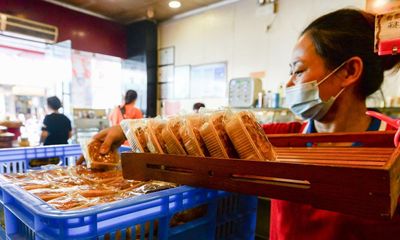 Mooncake madness: China cracks down on extravagant versions of festival staple