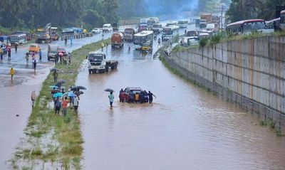Karnataka: Rain and flood cause havoc in different parts of state