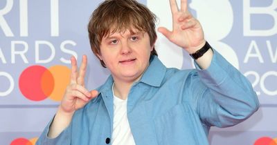 Shoppers rushing to Iceland to buy Lewis Capaldi’s new ‘big sexy’ pizzas